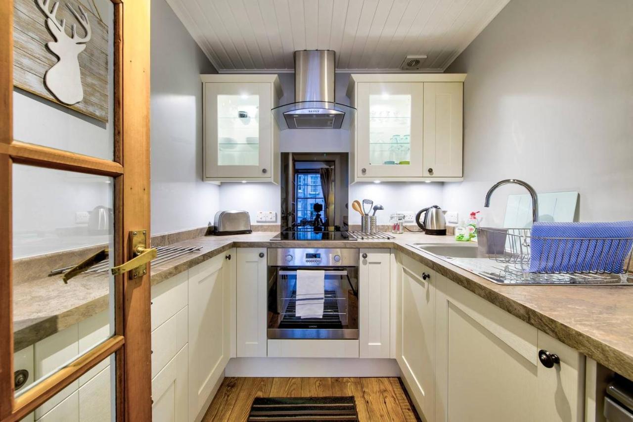 Joivy Royal Mile Apartment In Prime Location Édimbourg Extérieur photo